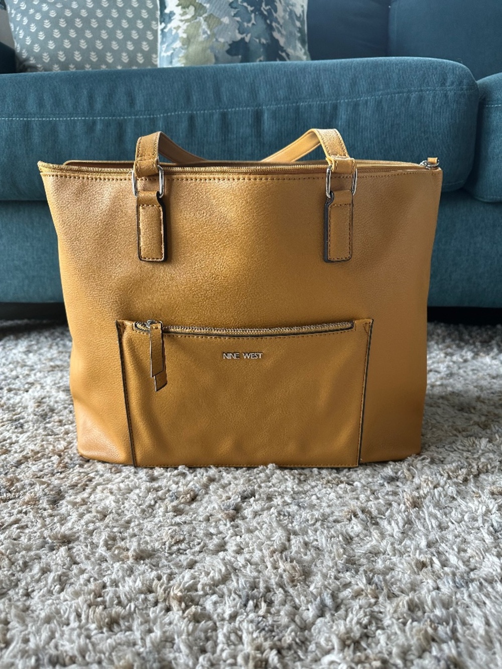 Fun Fall Nine West Bag